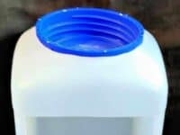 Flaschendusche mit Deckel