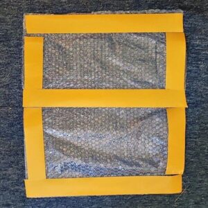Noppenfolie mit Doppelklebeband
